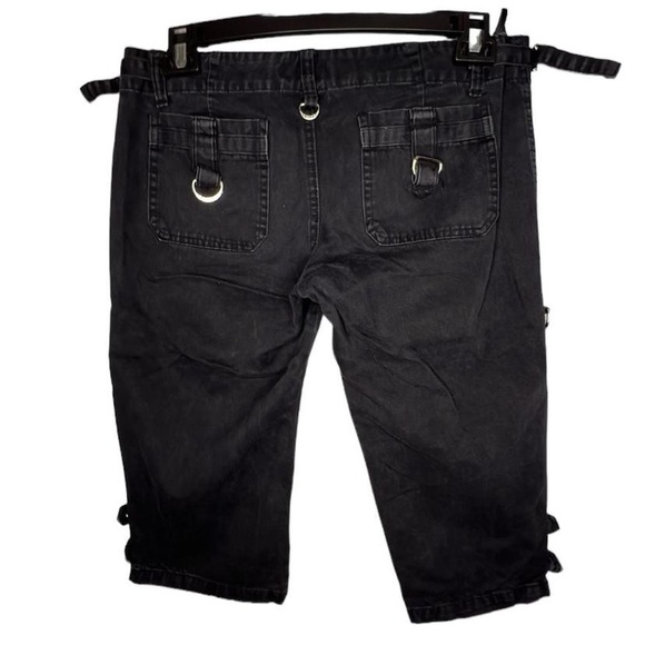 Tripp NYC Capri Pants - Picture 2 of 8